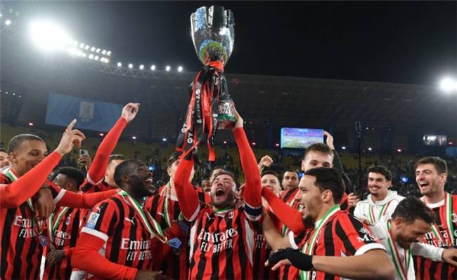 意甲：AC米兰2比2战平比萨！球迷非常失望