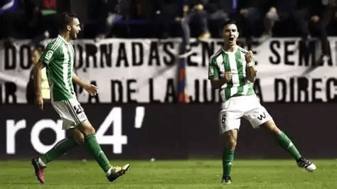 意甲前瞻：拉齐奥VS科莫 冲欧卡位战 传控压制与防反韧性的博弈